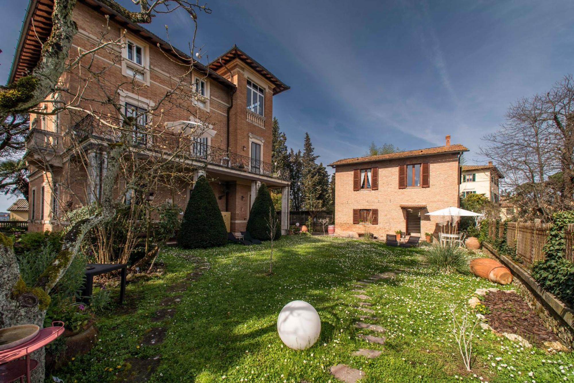 Villa Elvira 1931 Сиена Экстерьер фото