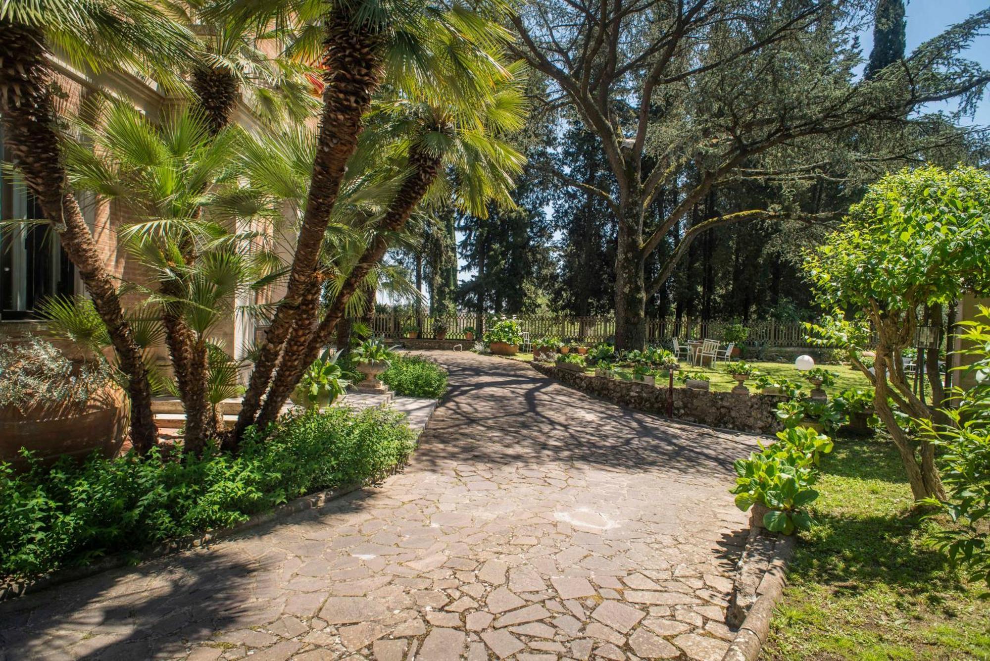 Villa Elvira 1931 Сиена Экстерьер фото