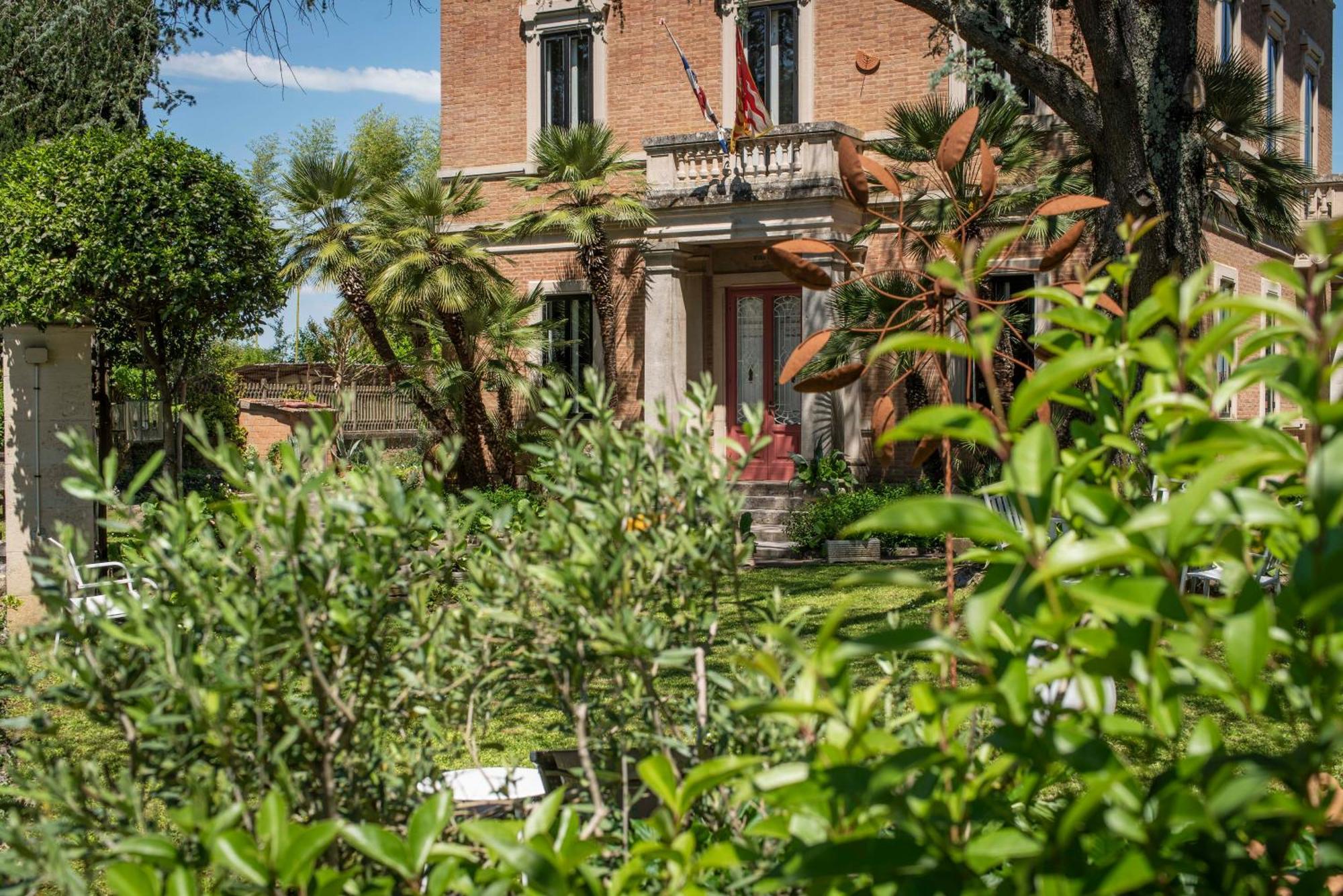Villa Elvira 1931 Сиена Экстерьер фото